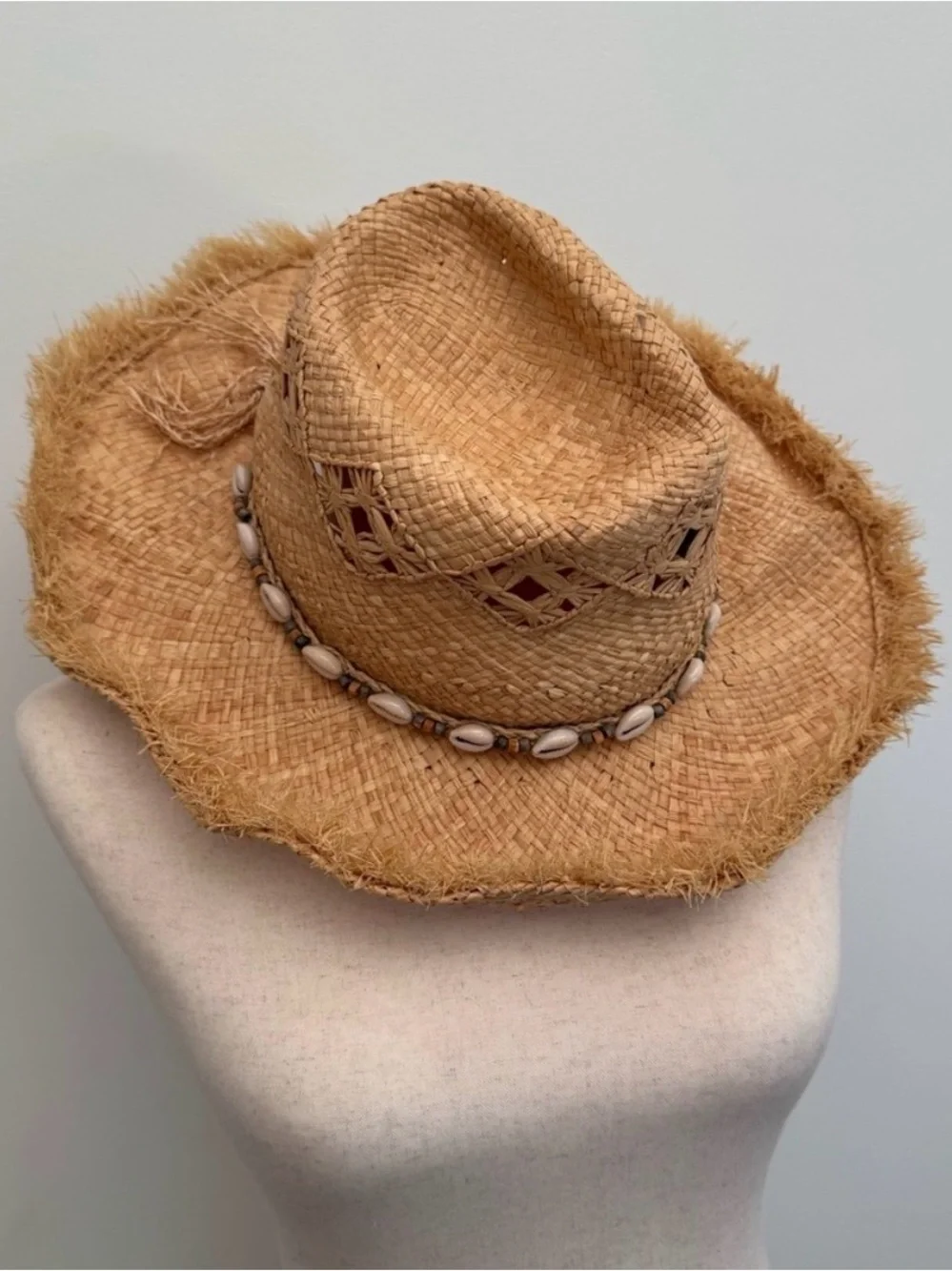 BASS PRO SHOPS Hat Straw Tan Western Distressed Brim